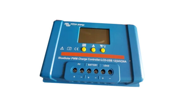 Regulator Ładowania BlueSolar PWM LCDiUSB 12/24V (30A) - SCC010030050